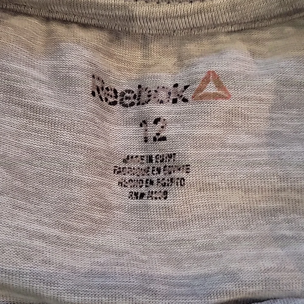 Boys Top Reebok - Picture 3 of 4